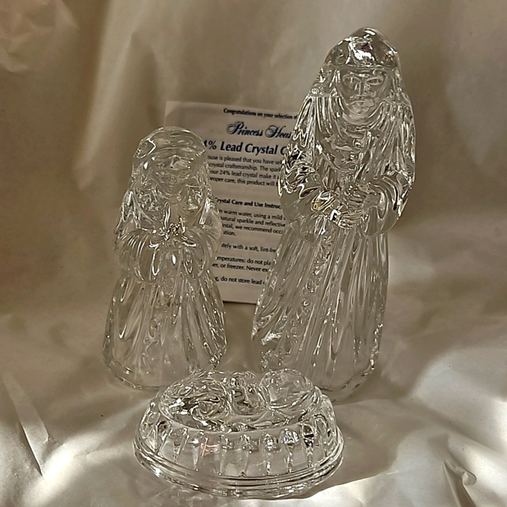 Princess house nativity scene, twenty four percent lead crystal made in germany